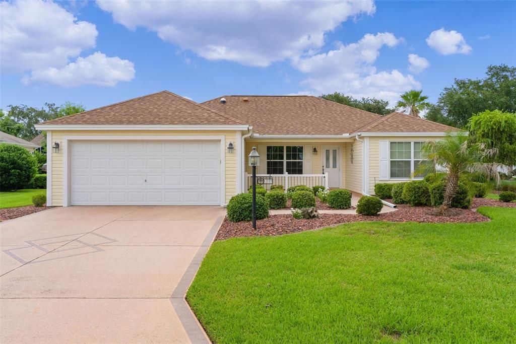 For Sale: $373,000 (3 beds, 2 baths, 1392 Square Feet)