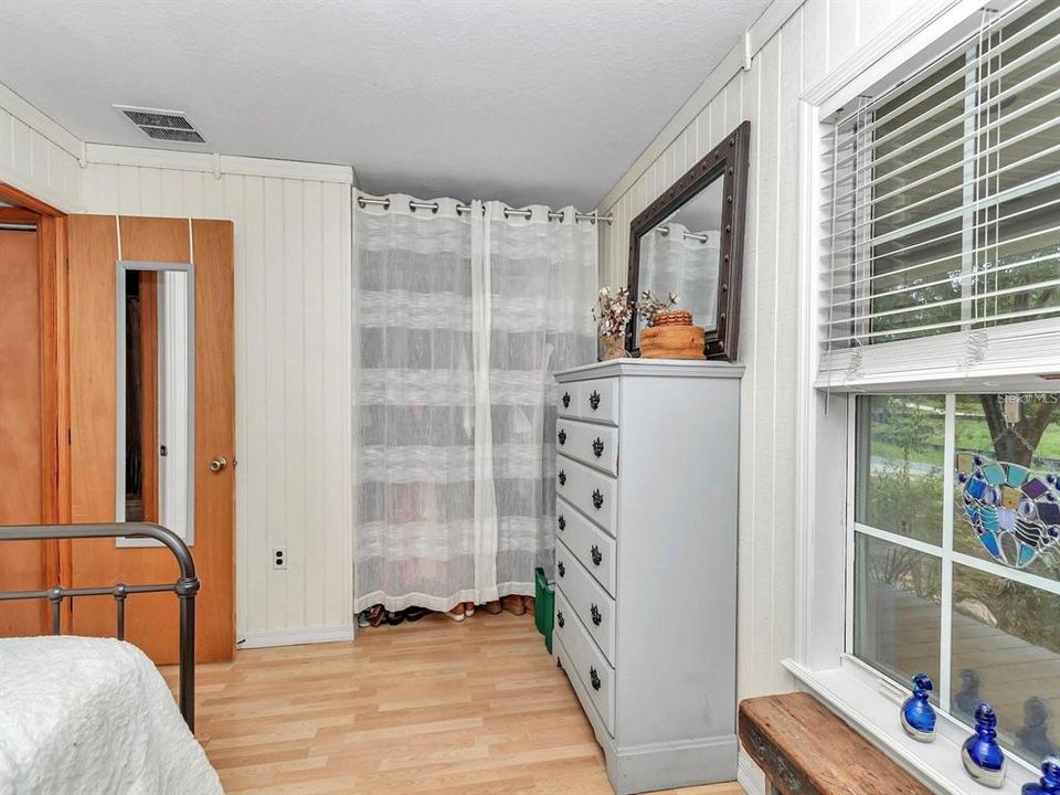 На продажу: $319,900 (3 спален, 2 ванн, 1674 Квадратных фут)