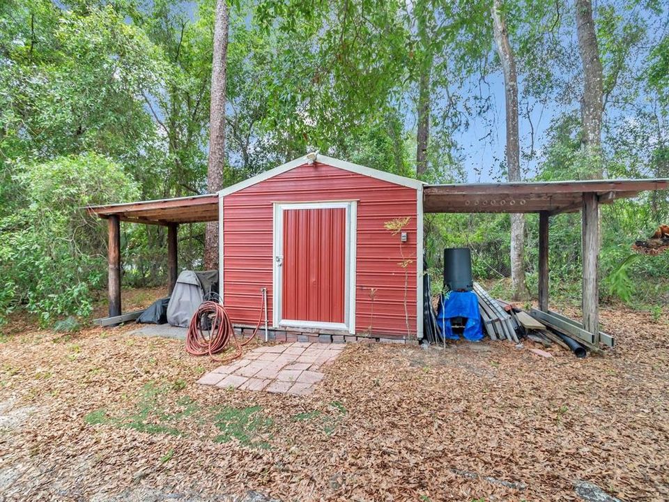 На продажу: $319,900 (3 спален, 2 ванн, 1674 Квадратных фут)
