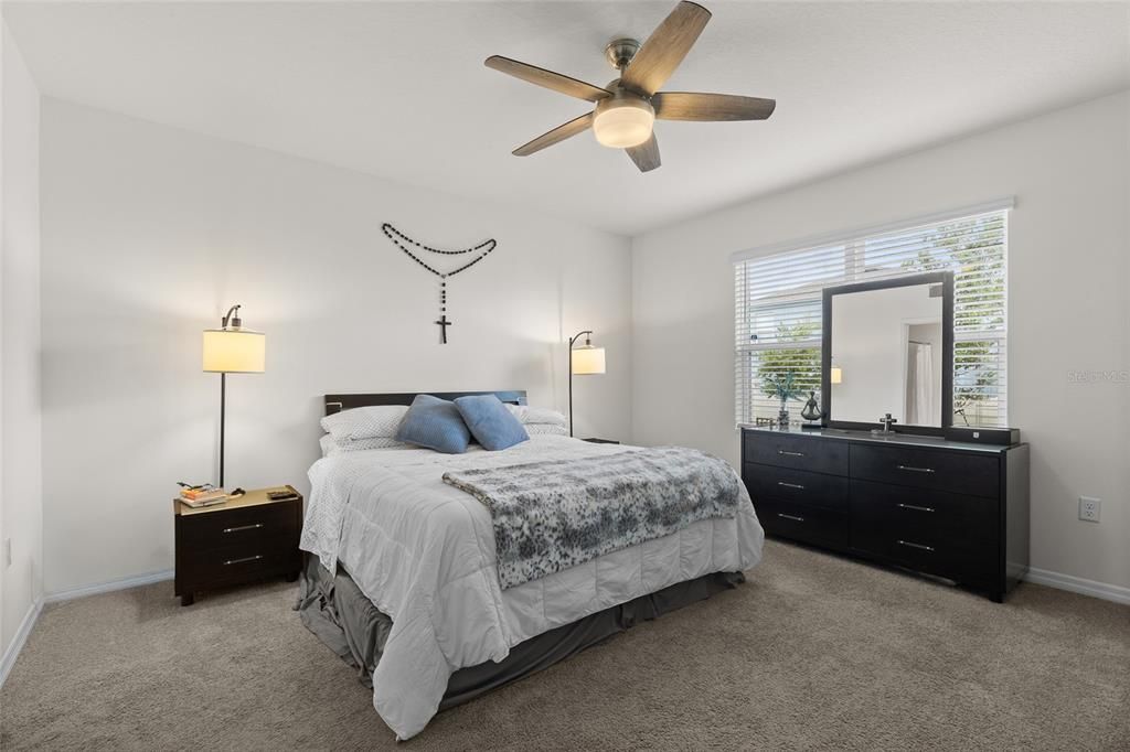For Sale: $345,000 (3 beds, 2 baths, 1516 Square Feet)
