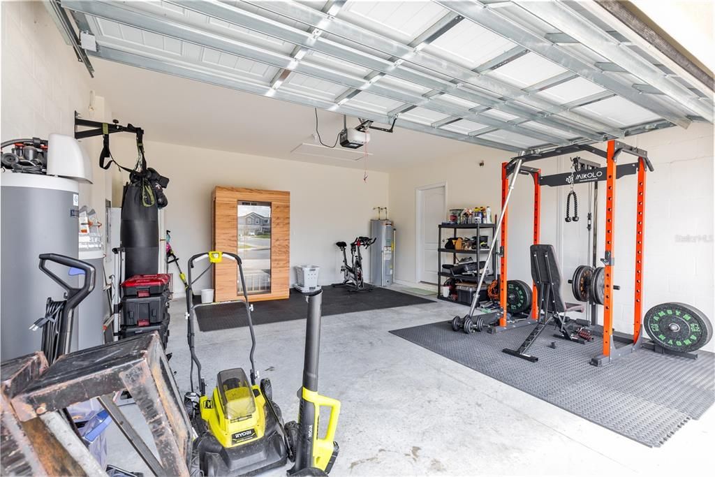 For Sale: $345,000 (3 beds, 2 baths, 1516 Square Feet)