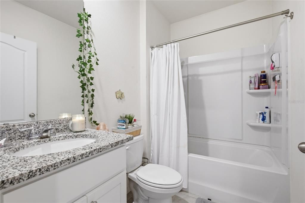 For Sale: $345,000 (3 beds, 2 baths, 1516 Square Feet)