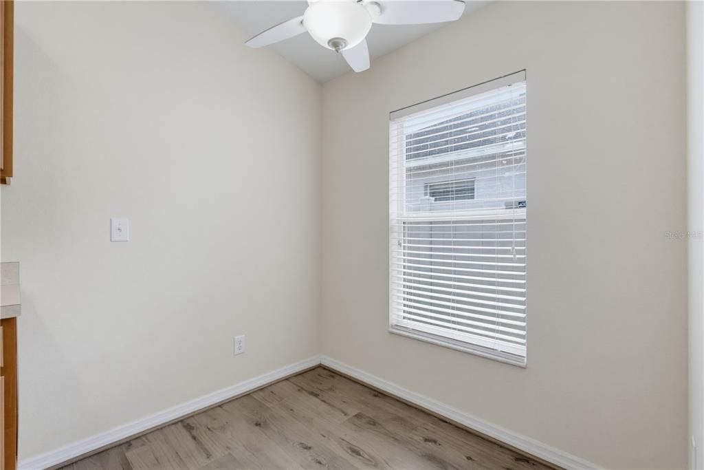 For Sale: $315,000 (4 beds, 3 baths, 1911 Square Feet)