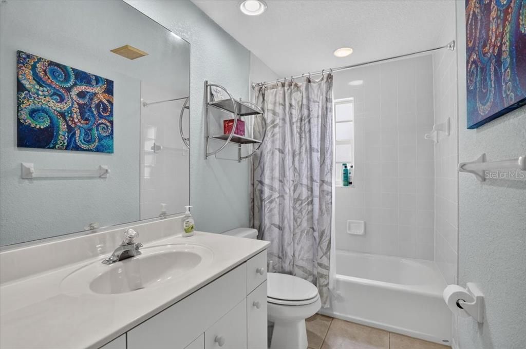 For Sale: $459,000 (3 beds, 2 baths, 1397 Square Feet)
