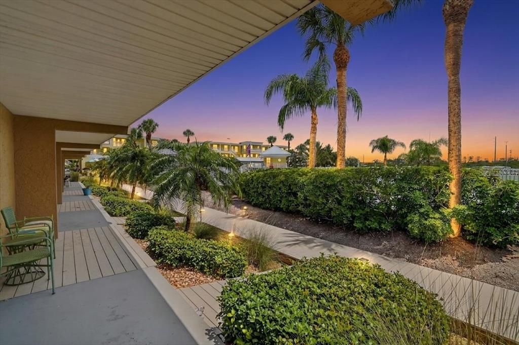 For Sale: $459,000 (3 beds, 2 baths, 1397 Square Feet)
