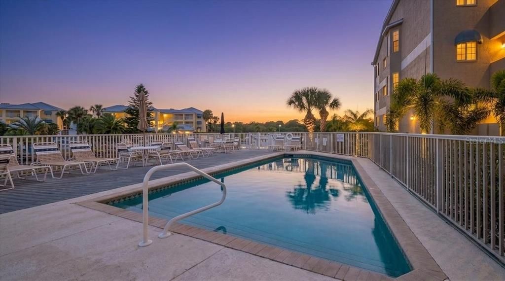 For Sale: $459,000 (3 beds, 2 baths, 1397 Square Feet)