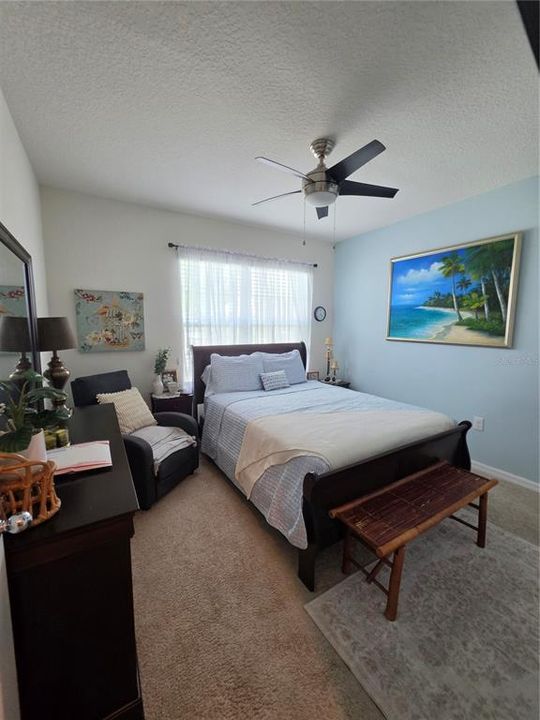 En Venta: $374,990 (3 camas, 2 baños, 1676 Pies cuadrados)