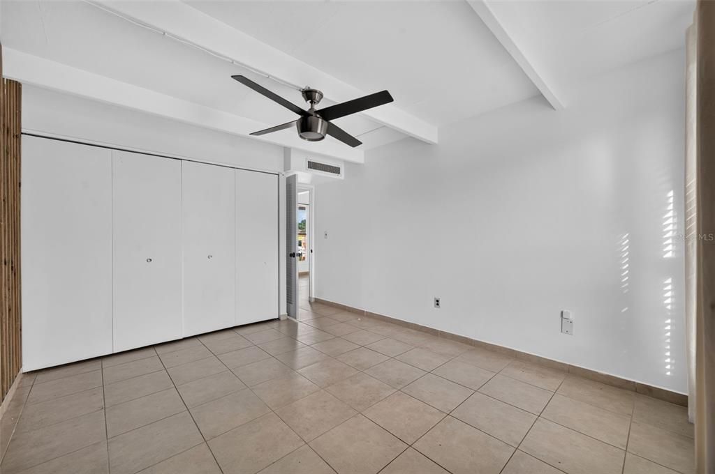 En Venta: $110,000 (1 camas, 1 baños, 648 Pies cuadrados)