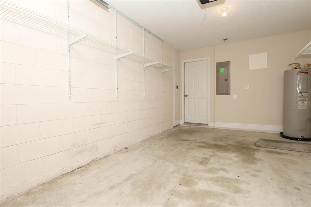 For Sale: $299,900 (3 beds, 2 baths, 1468 Square Feet)