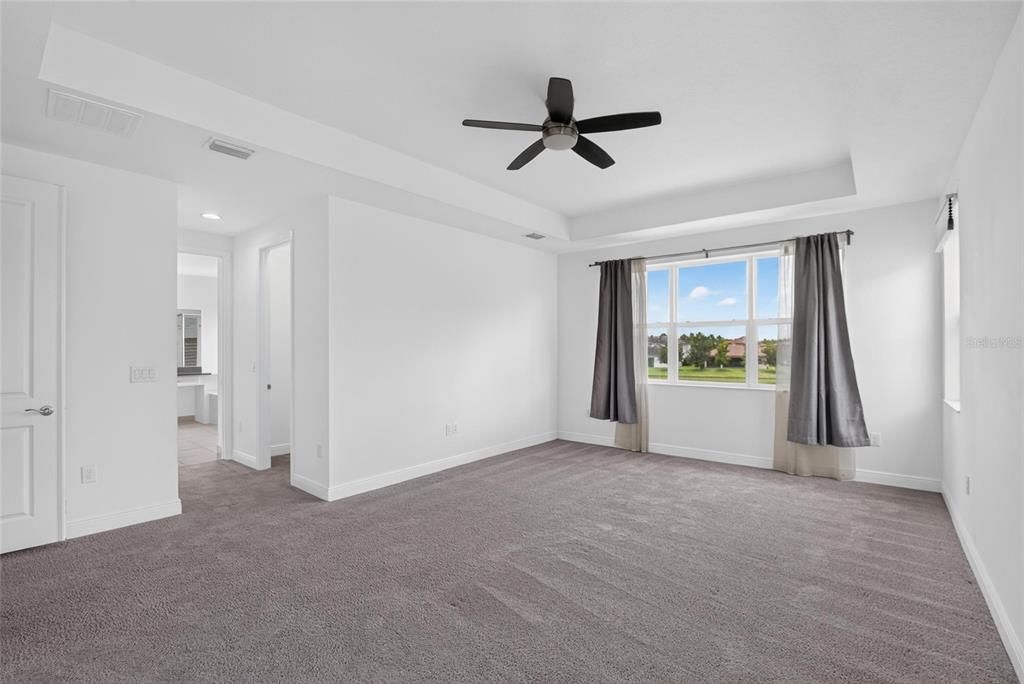 En Venta: $760,000 (5 camas, 4 baños, 3381 Pies cuadrados)