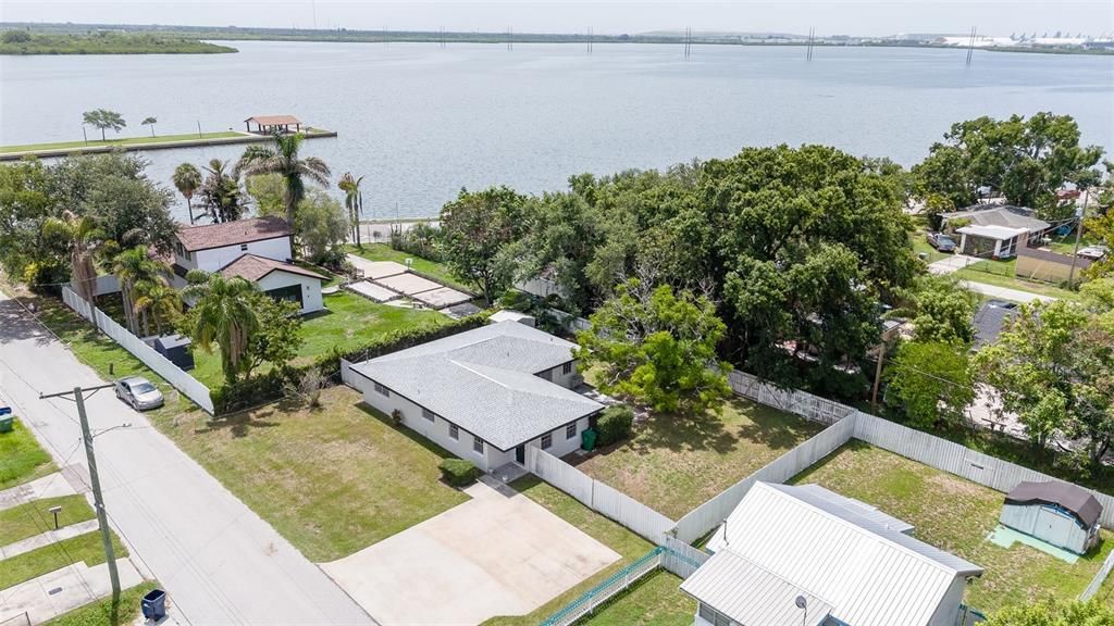 En Venta: $495,000 (3 camas, 2 baños, 1684 Pies cuadrados)