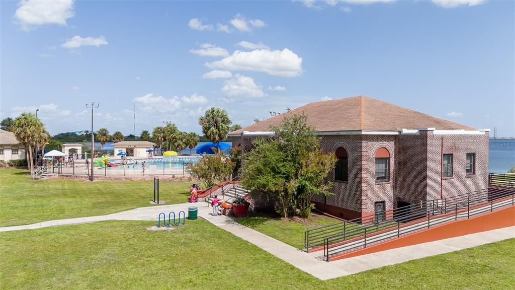 En Venta: $495,000 (3 camas, 2 baños, 1684 Pies cuadrados)
