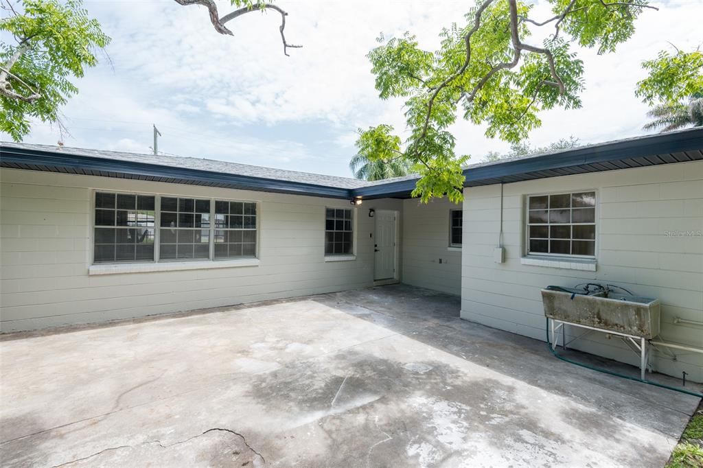 En Venta: $495,000 (3 camas, 2 baños, 1684 Pies cuadrados)