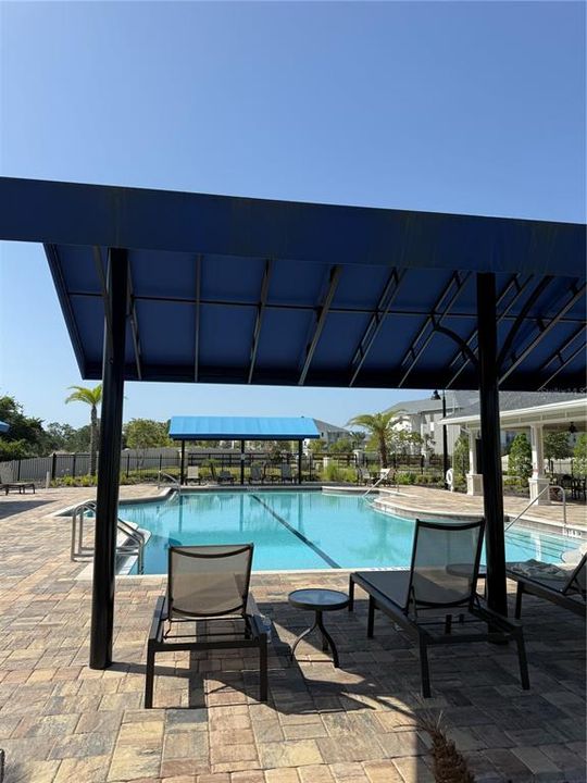 For Rent: $2,900 (3 beds, 2 baths, 1377 Square Feet)