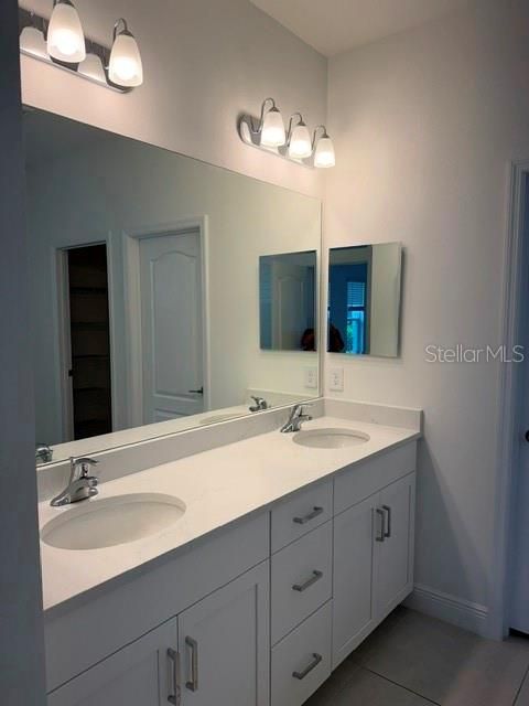 For Rent: $3,650 (4 beds, 2 baths, 2483 Square Feet)