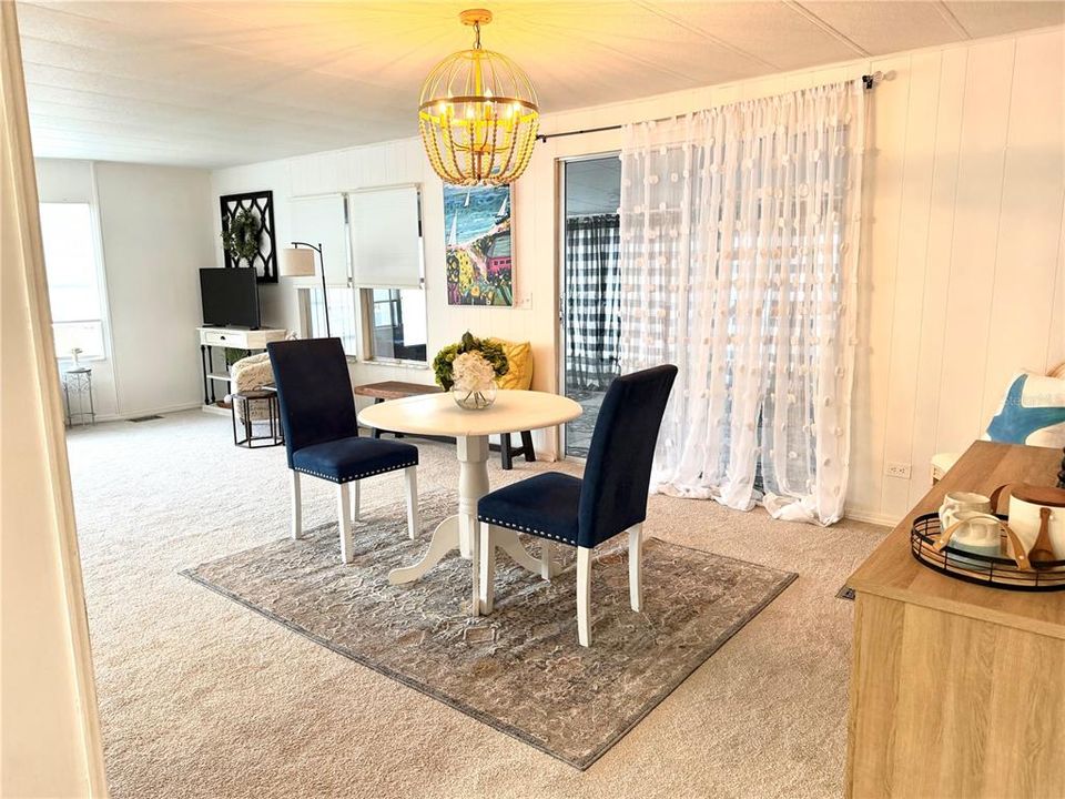 En Venta: $169,900 (2 camas, 2 baños, 1152 Pies cuadrados)