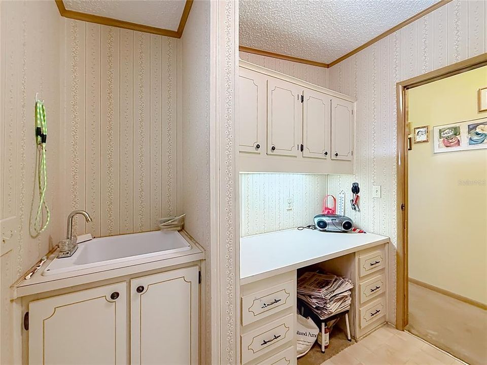 На продажу: $179,900 (2 спален, 2 ванн, 1430 Квадратных фут)