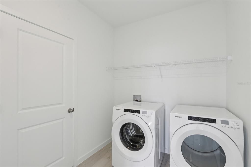 Active With Contract: $378,990 (4 beds, 3 baths, 2193 Square Feet)