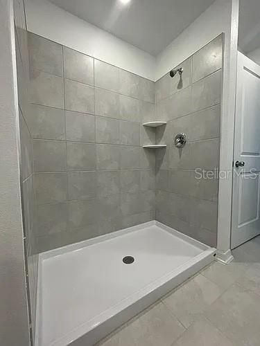 В аренду: $2,450 (4 спален, 2 ванн, 1931 Квадратных фут)