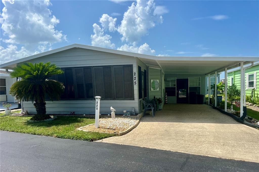 For Sale: $229,000 (2 beds, 2 baths, 1248 Square Feet)