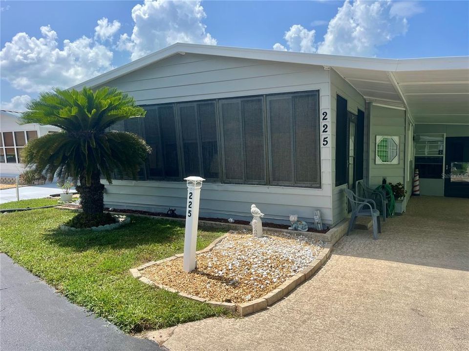 For Sale: $229,000 (2 beds, 2 baths, 1248 Square Feet)