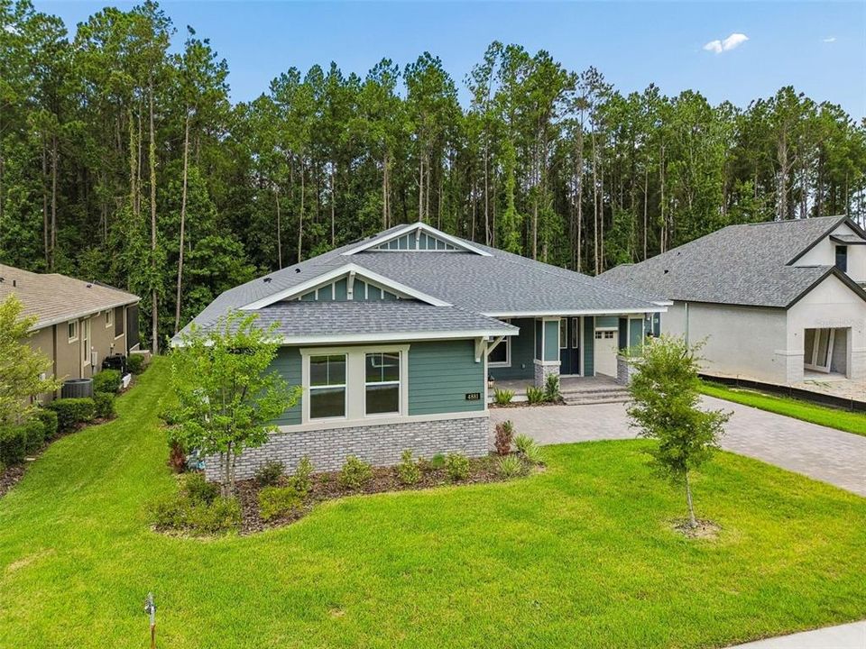 En Venta: $749,000 (3 camas, 3 baños, 3001 Pies cuadrados)