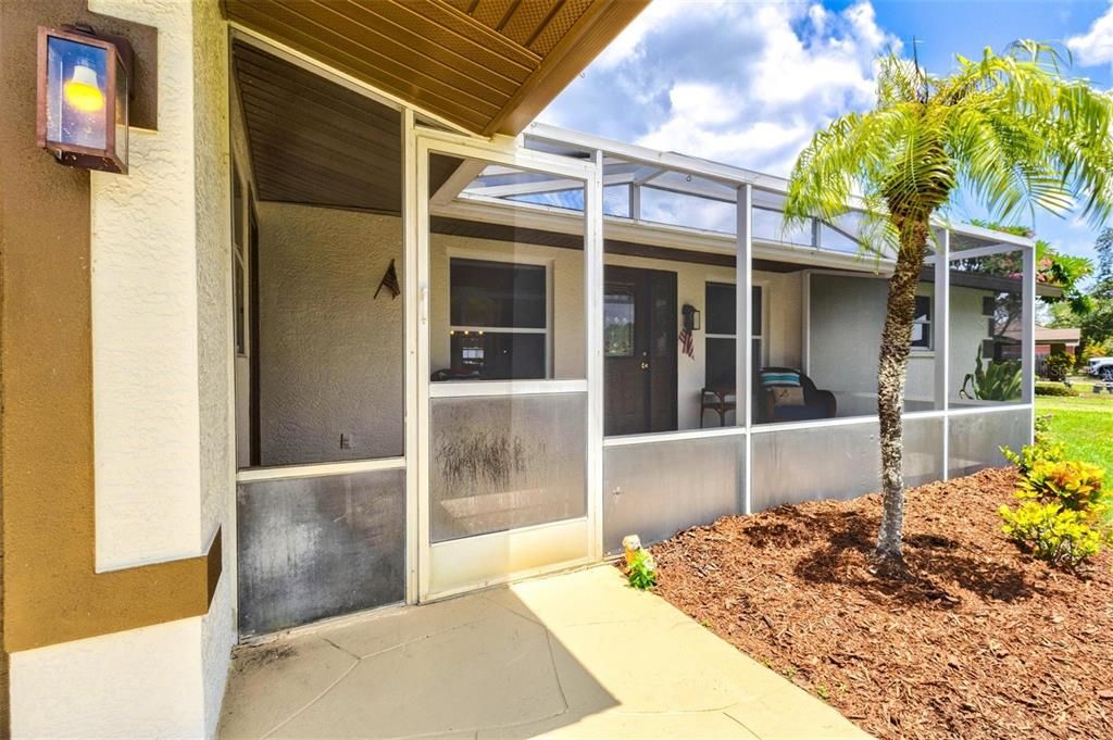 Activo con contrato: $325,000 (3 camas, 2 baños, 1591 Pies cuadrados)