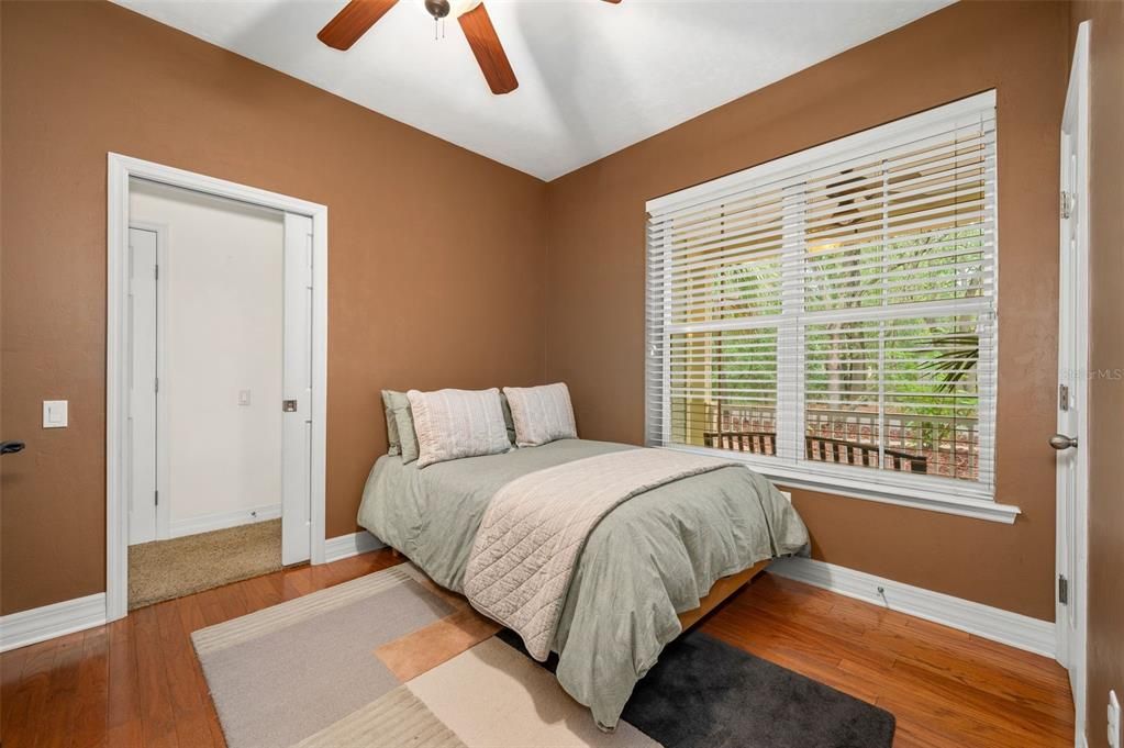 For Sale: $458,000 (4 beds, 2 baths, 2086 Square Feet)