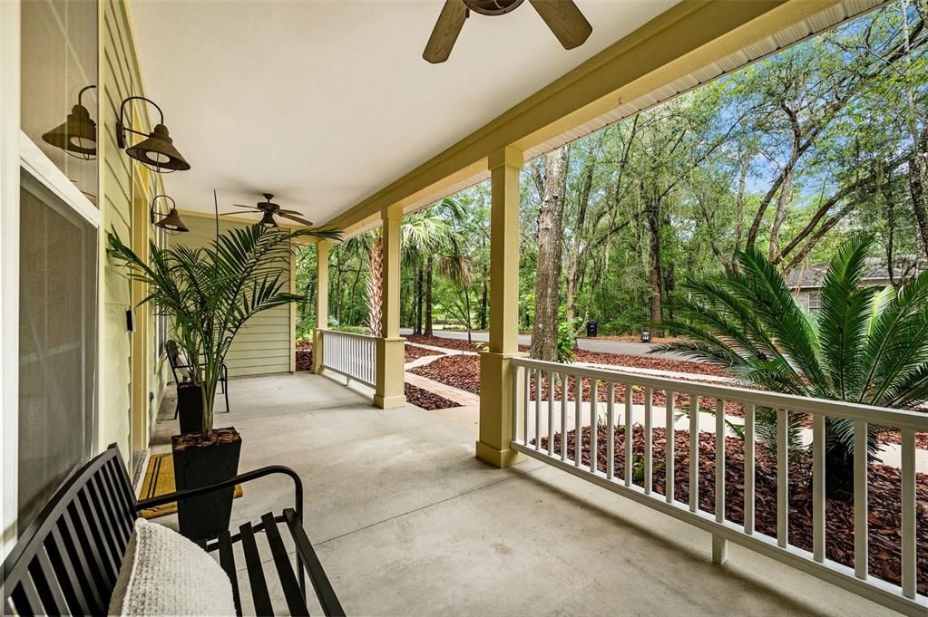 For Sale: $458,000 (4 beds, 2 baths, 2086 Square Feet)