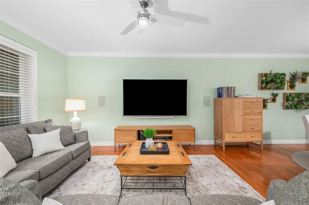 For Sale: $458,000 (4 beds, 2 baths, 2086 Square Feet)
