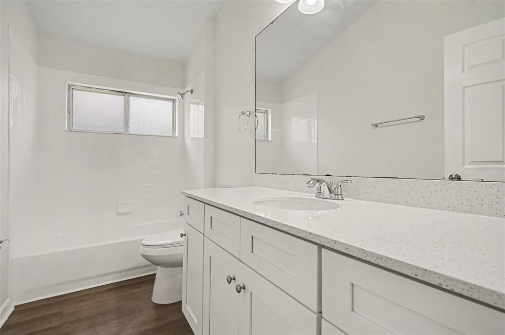 For Sale: $379,900 (4 beds, 2 baths, 1843 Square Feet)