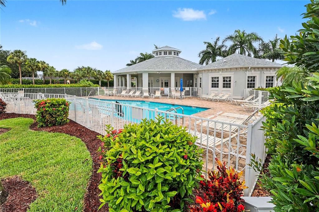 En Venta: $479,000 (3 camas, 2 baños, 2525 Pies cuadrados)