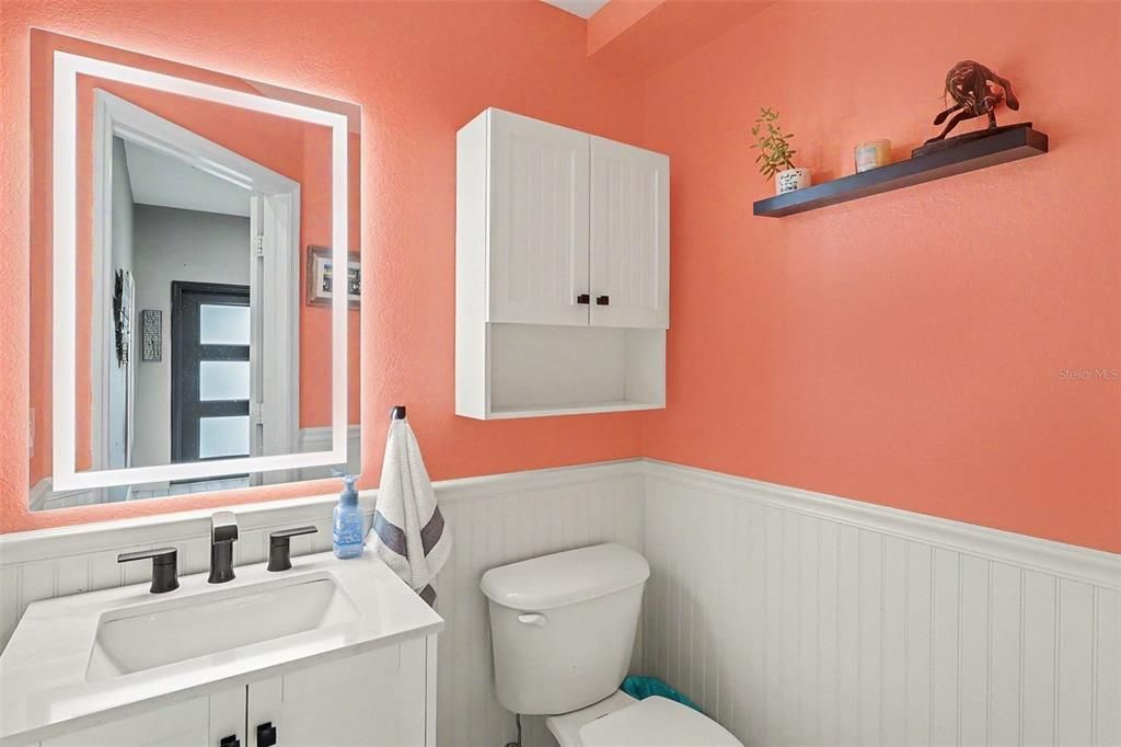 En Venta: $479,000 (3 camas, 2 baños, 2525 Pies cuadrados)