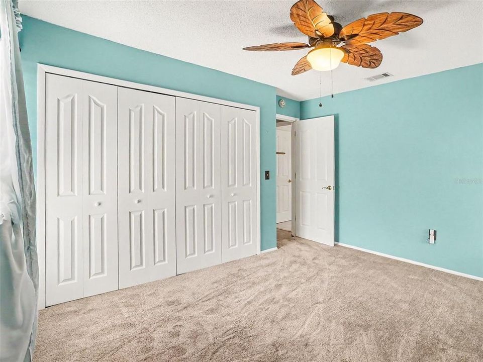 For Sale: $430,000 (4 beds, 3 baths, 2001 Square Feet)