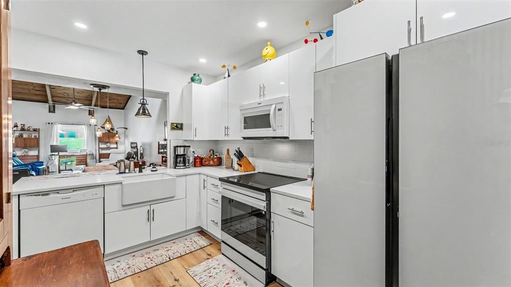 En Venta: $201,900 (2 camas, 2 baños, 1244 Pies cuadrados)