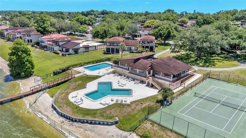 En Venta: $201,900 (2 camas, 2 baños, 1244 Pies cuadrados)