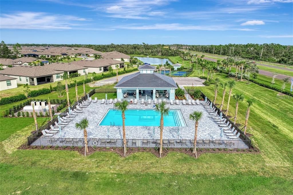 На продажу: $425,000 (3 спален, 3 ванн, 2198 Квадратных фут)