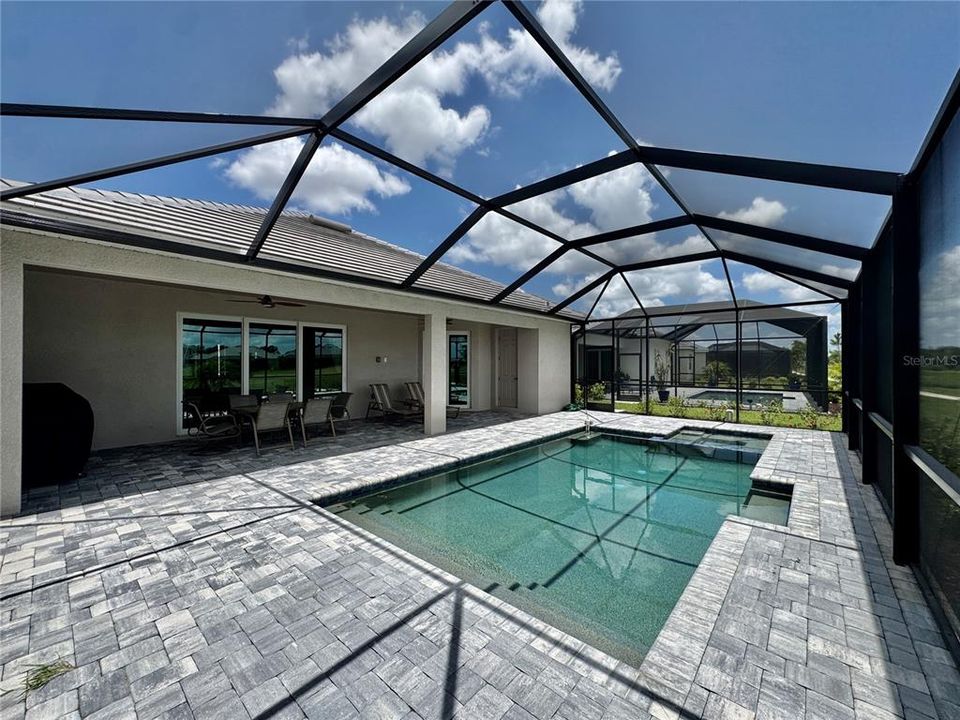 For Rent: $8,000 (3 beds, 2 baths, 2246 Square Feet)
