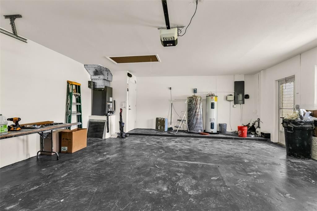 На продажу: $349,000 (3 спален, 2 ванн, 1435 Квадратных фут)
