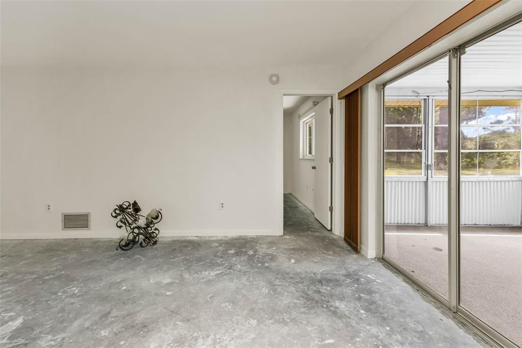 На продажу: $349,000 (3 спален, 2 ванн, 1435 Квадратных фут)