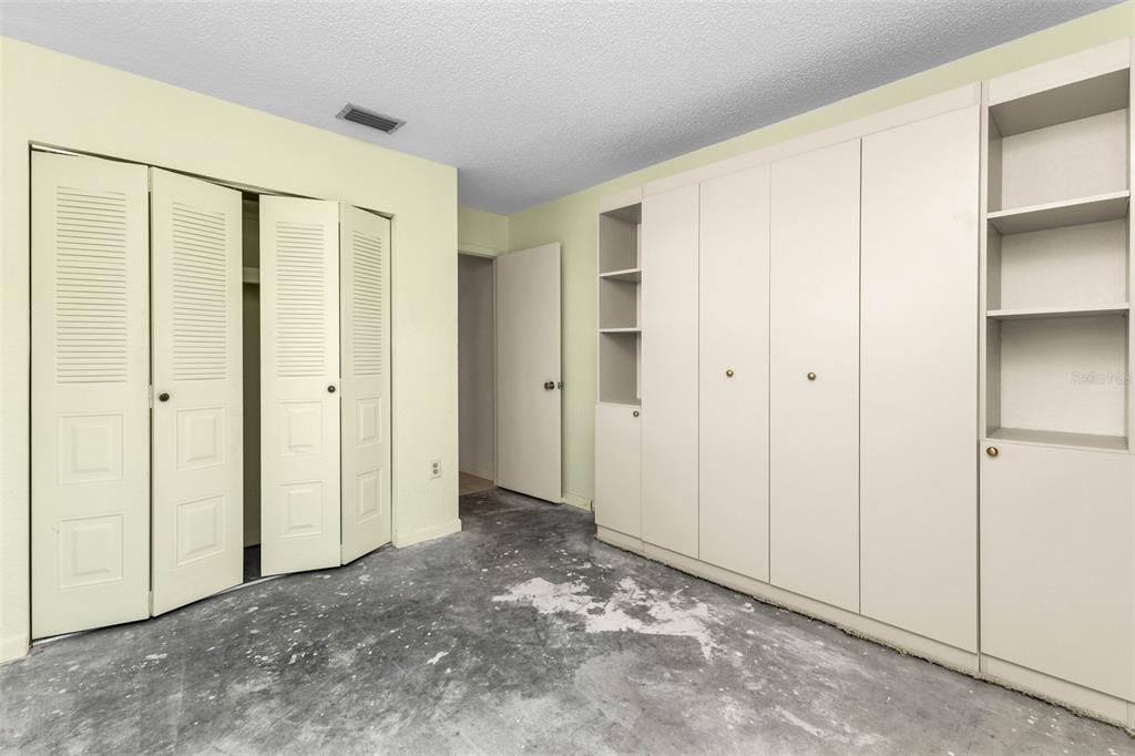 На продажу: $349,000 (3 спален, 2 ванн, 1435 Квадратных фут)