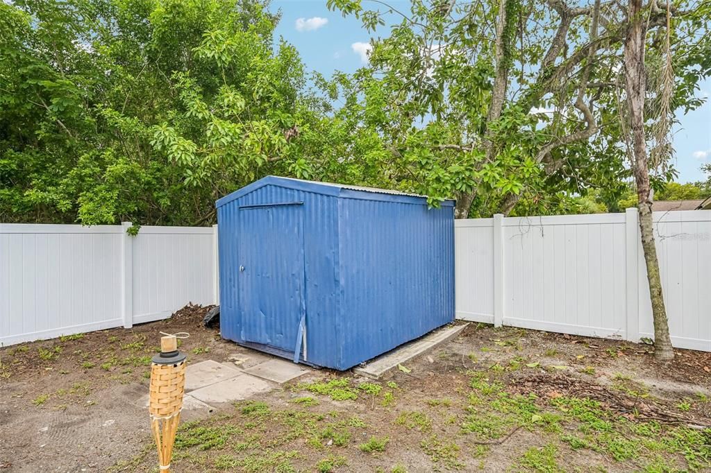 For Sale: $324,000 (3 beds, 2 baths, 1092 Square Feet)