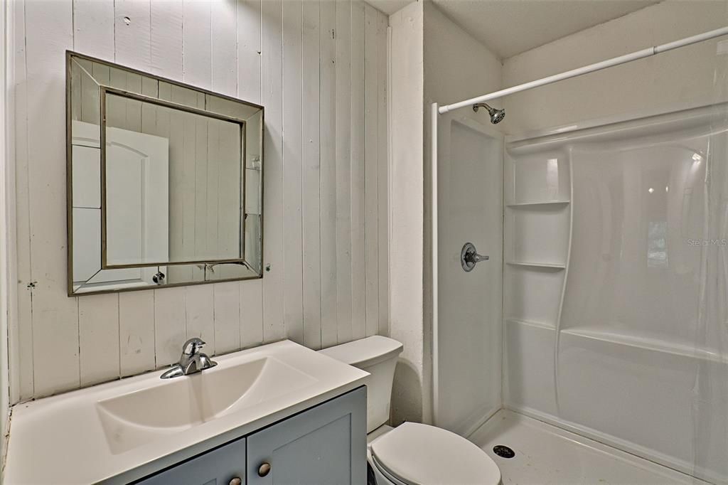 For Sale: $375,000 (3 beds, 2 baths, 1089 Square Feet)