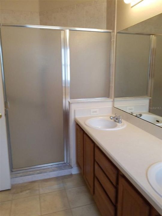 В аренду: $1,995 (3 спален, 2 ванн, 1438 Квадратных фут)