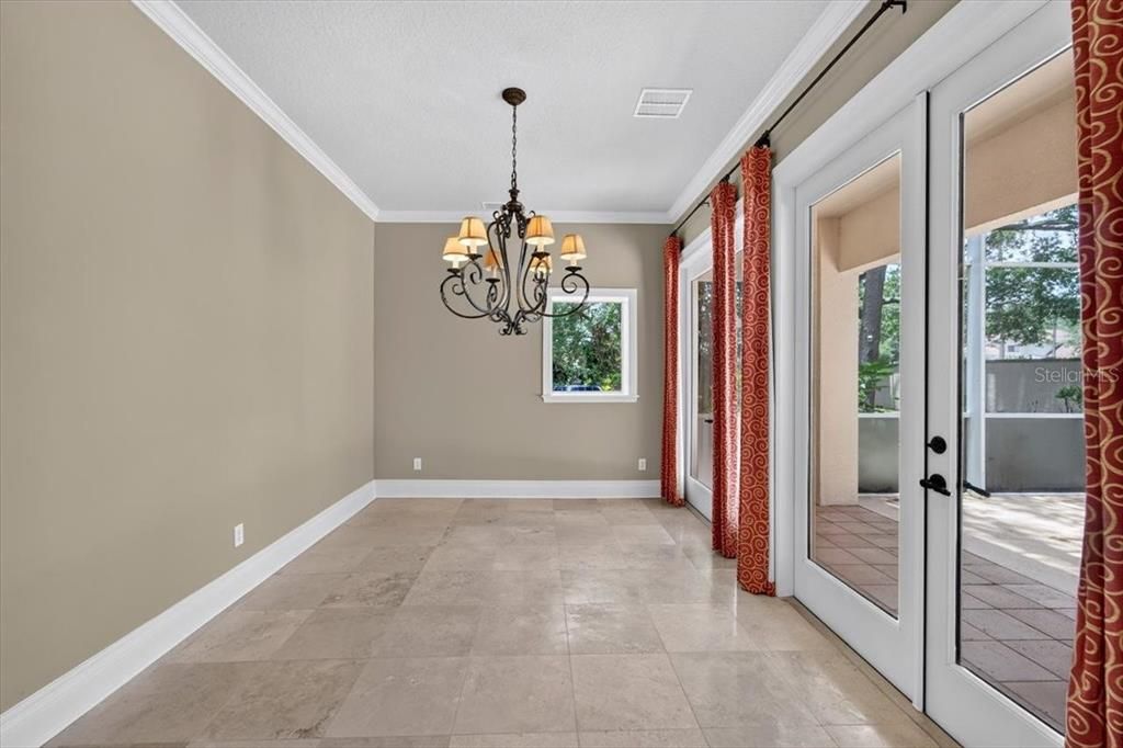 For Sale: $1,850,000 (5 beds, 4 baths, 4831 Square Feet)