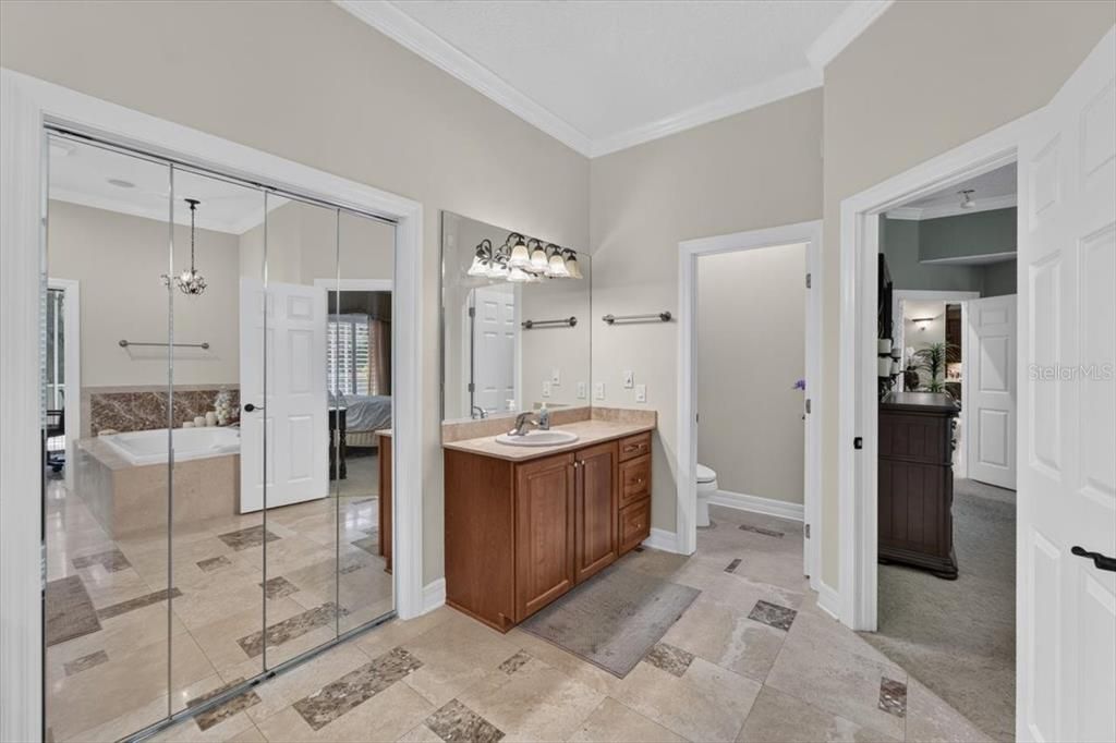 For Sale: $1,850,000 (5 beds, 4 baths, 4831 Square Feet)