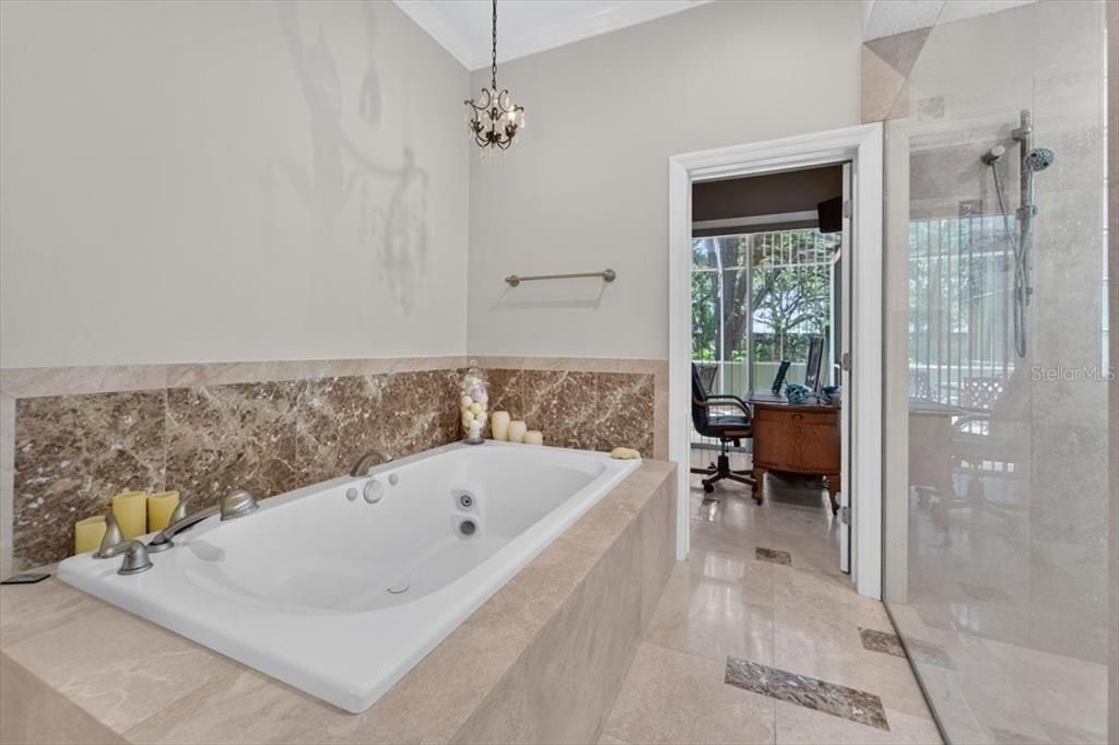 For Sale: $1,850,000 (5 beds, 4 baths, 4831 Square Feet)