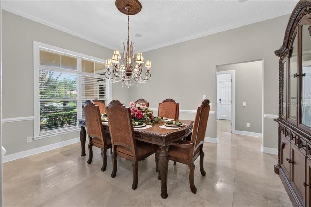 For Sale: $1,850,000 (5 beds, 4 baths, 4831 Square Feet)
