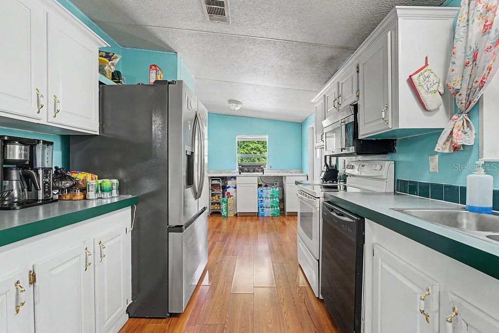 En Venta: $214,999 (3 camas, 2 baños, 1296 Pies cuadrados)