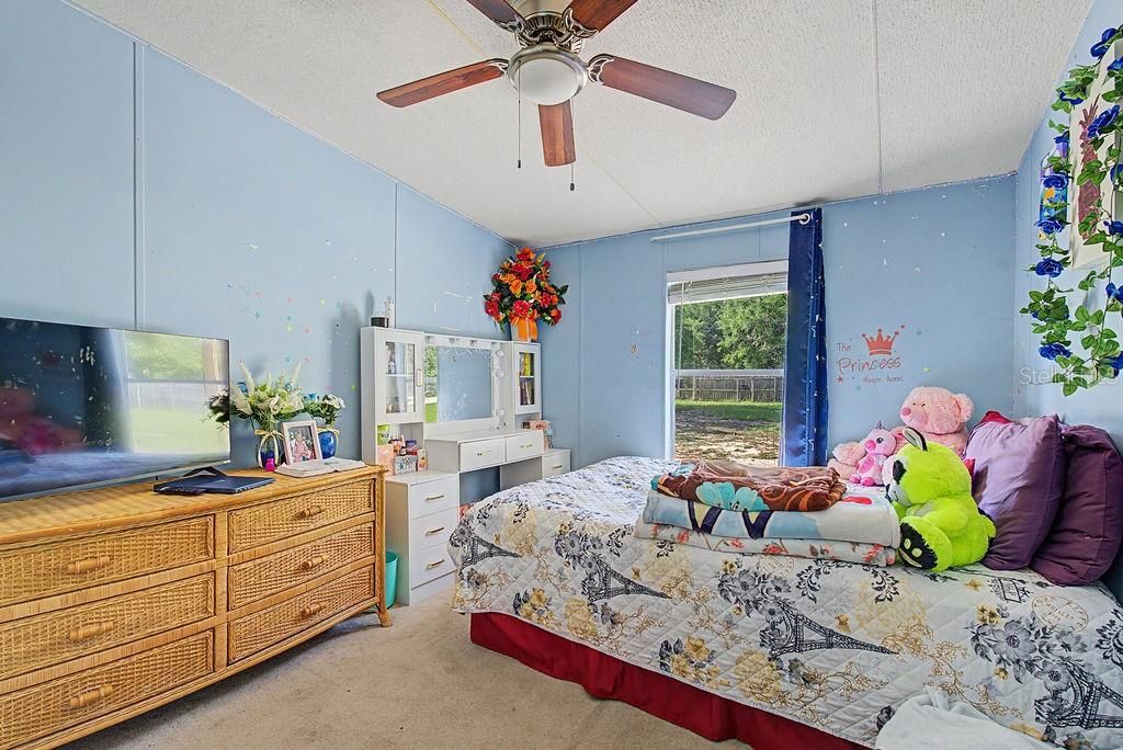 En Venta: $214,999 (3 camas, 2 baños, 1296 Pies cuadrados)